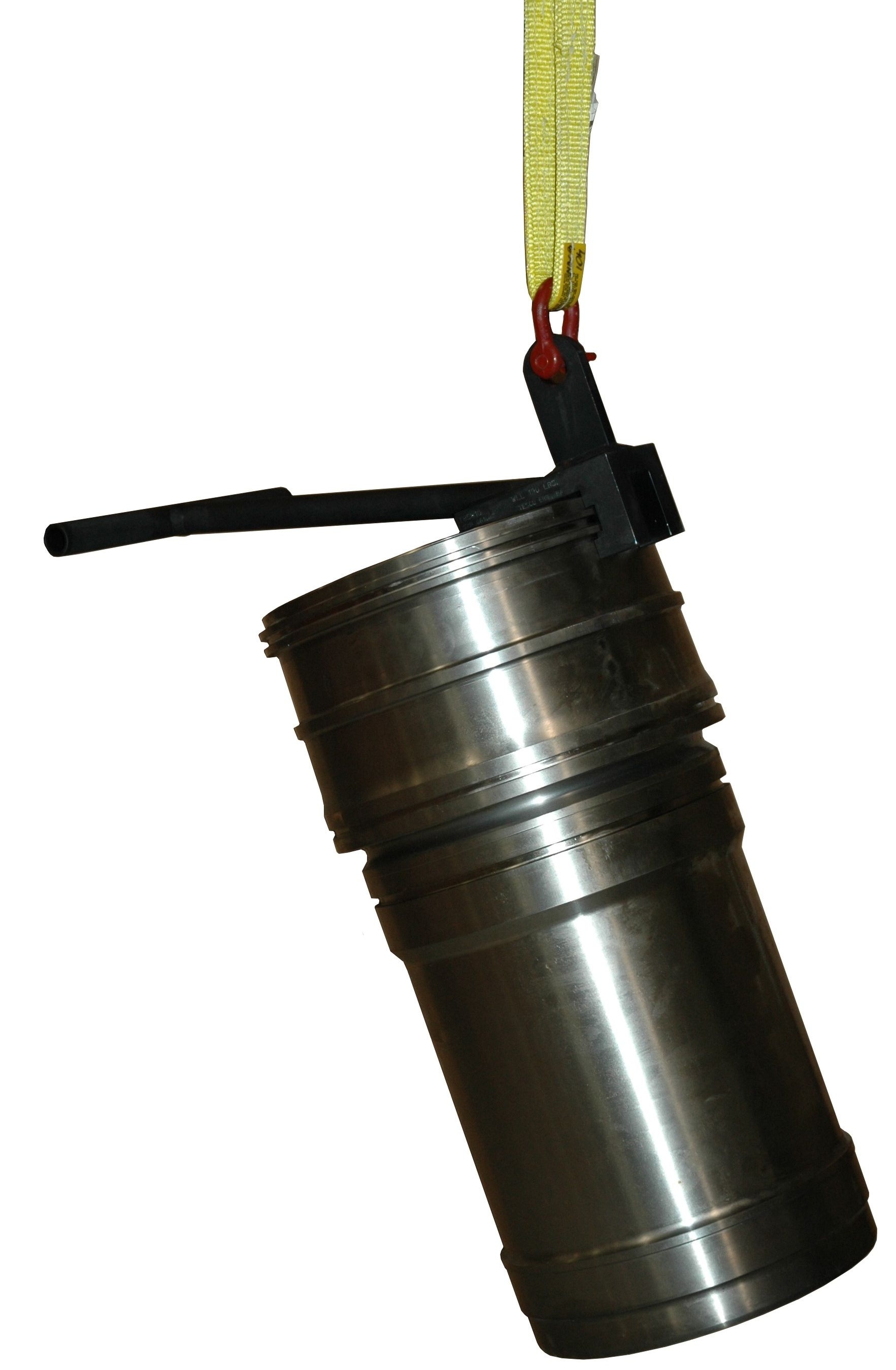 T85811 Liner Lifter in use