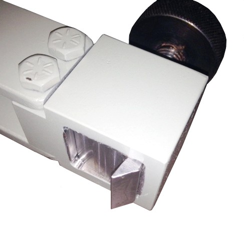 Adjustable tab detail