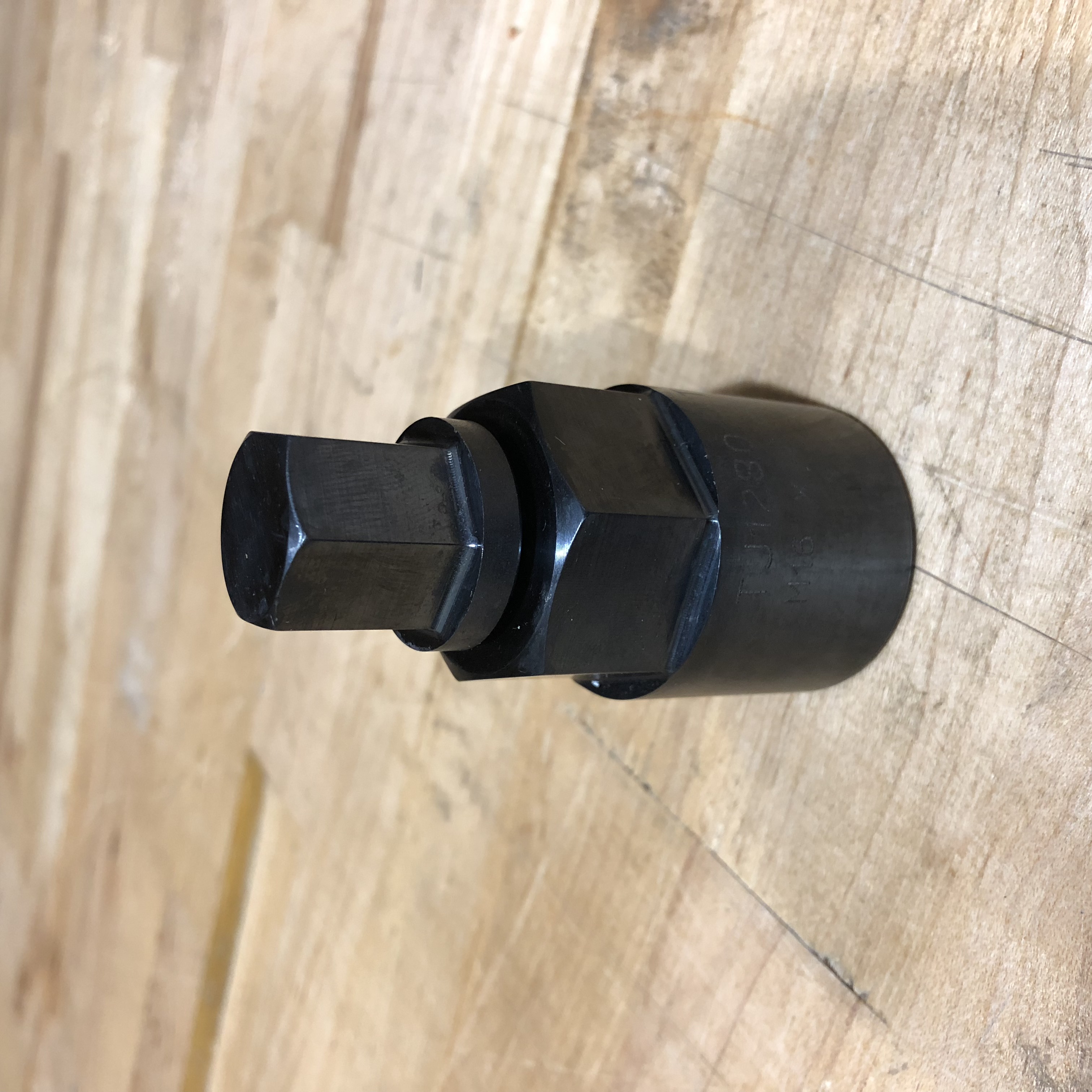 TJ1280 M16 Stud Driver