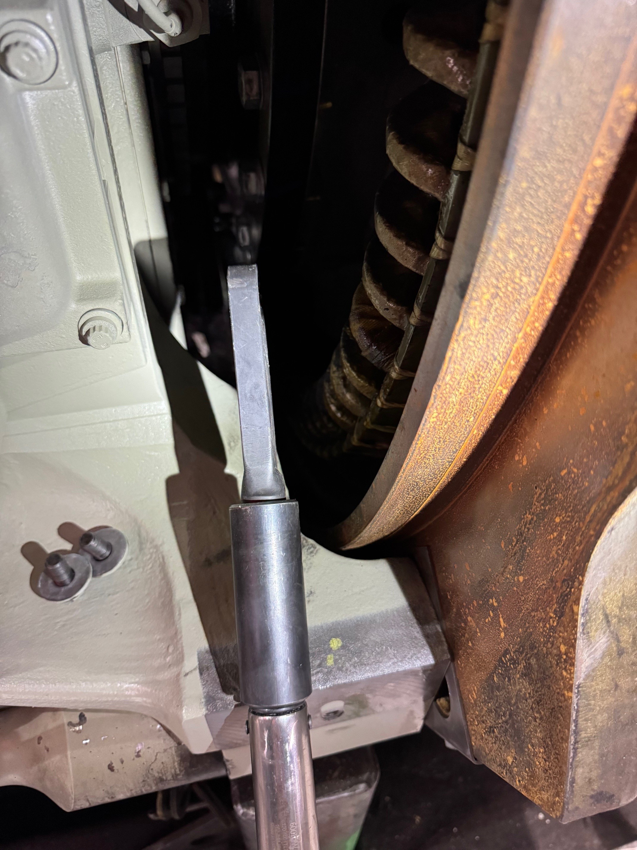 Dirty 30 alternator to engine bolt torque adapter.