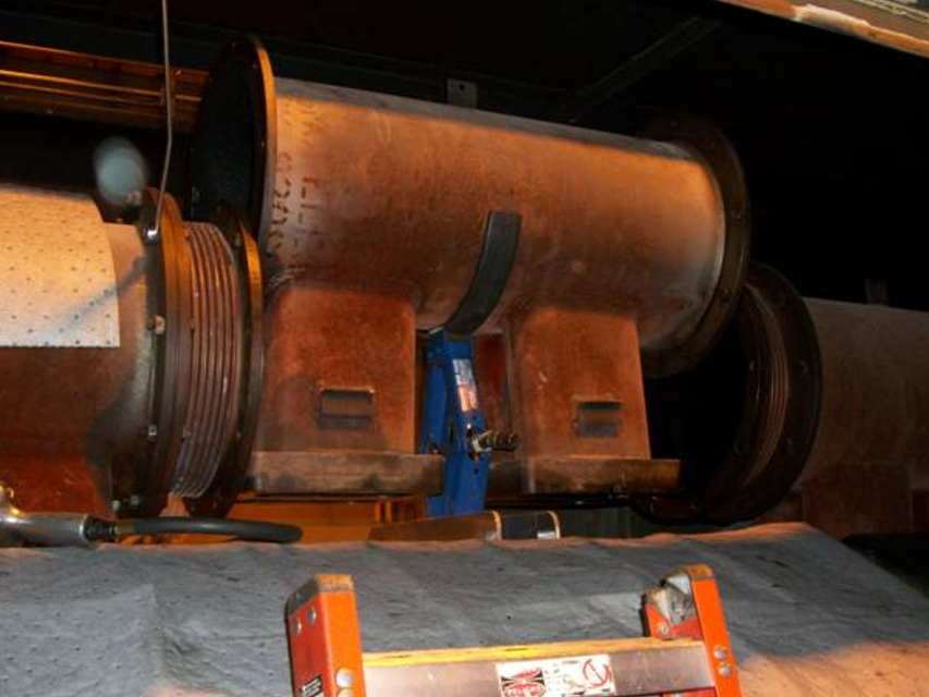 EMD Exhaust Manifold Jack