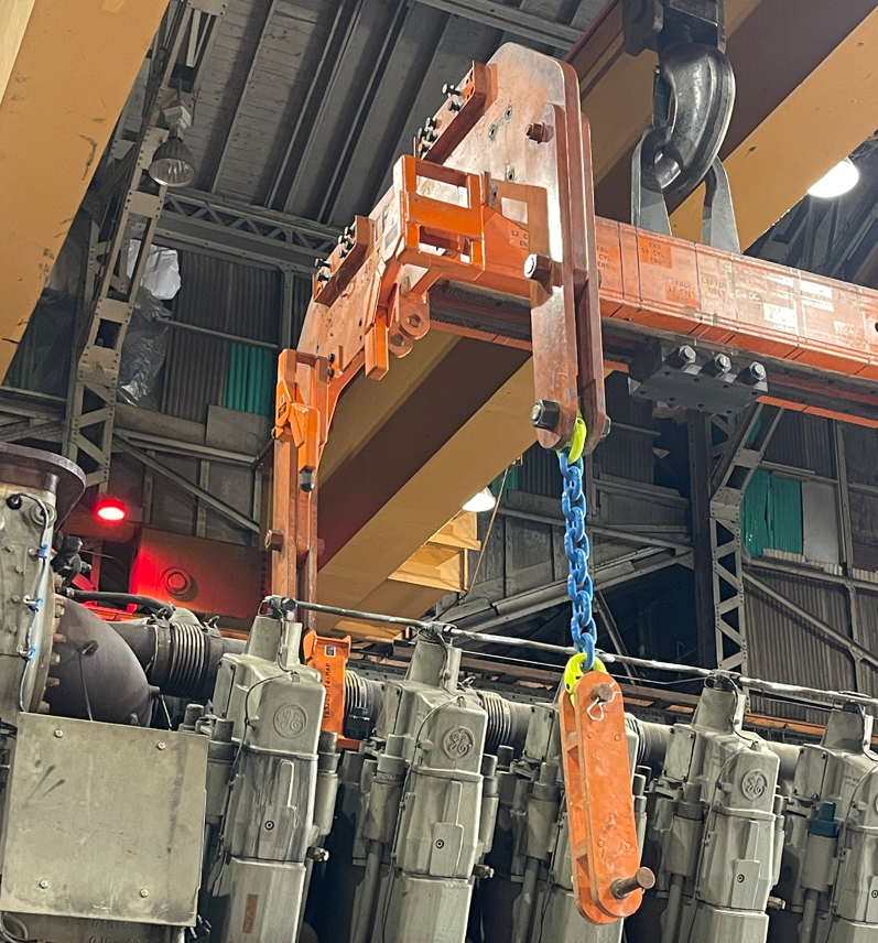 Universal Engine Lifter