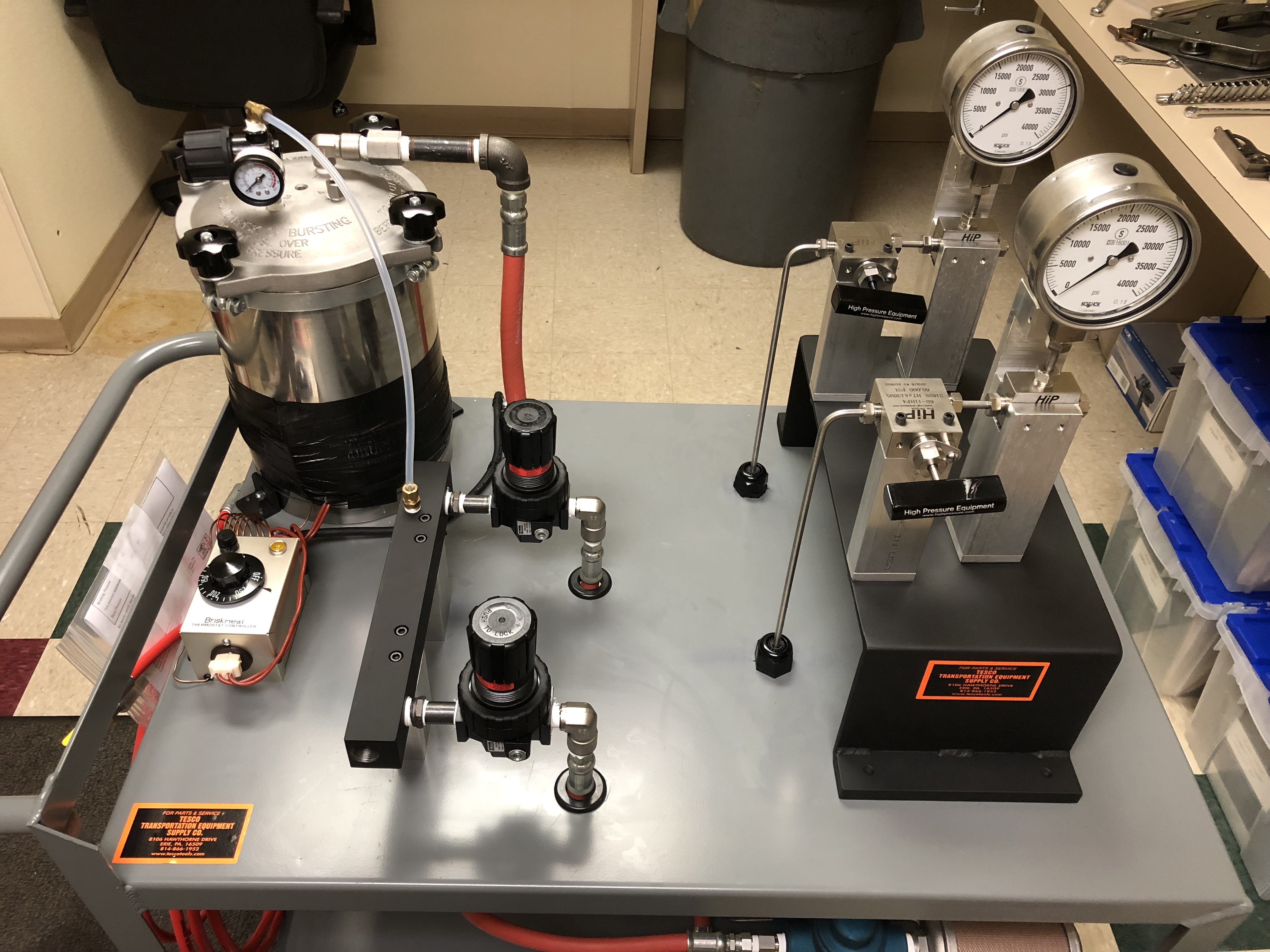 T50850-APP-D Dual Air Powered Pump for EMD AC Traction Motor Pinion Removal and Installation