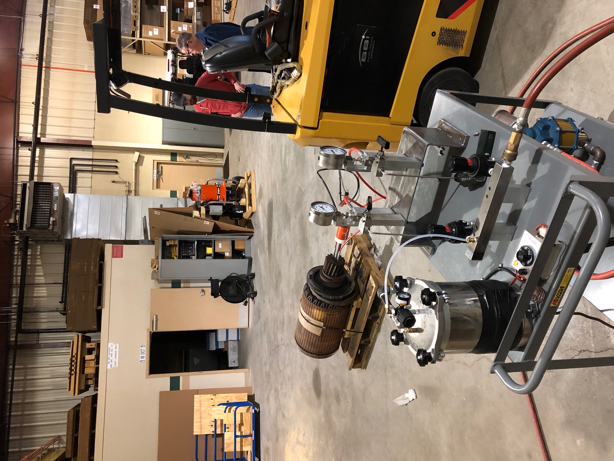 T50850-APP-D Dual Air Powered Pump for EMD AC Traction Motor Pinion Removal and Installation